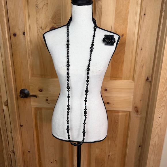 Vintage Park Lane Black Beaded Necklace & Clip Earring Set Aurora Borealis - Picture 4 of 8